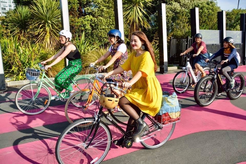 Women in urbanism on bikes